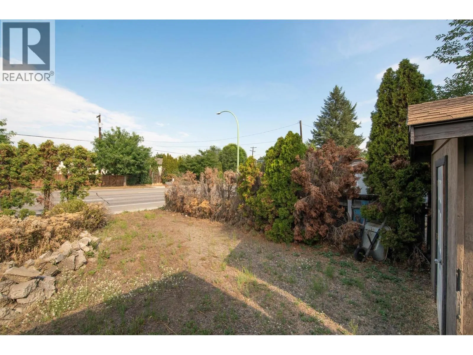 1220 Ladner Road