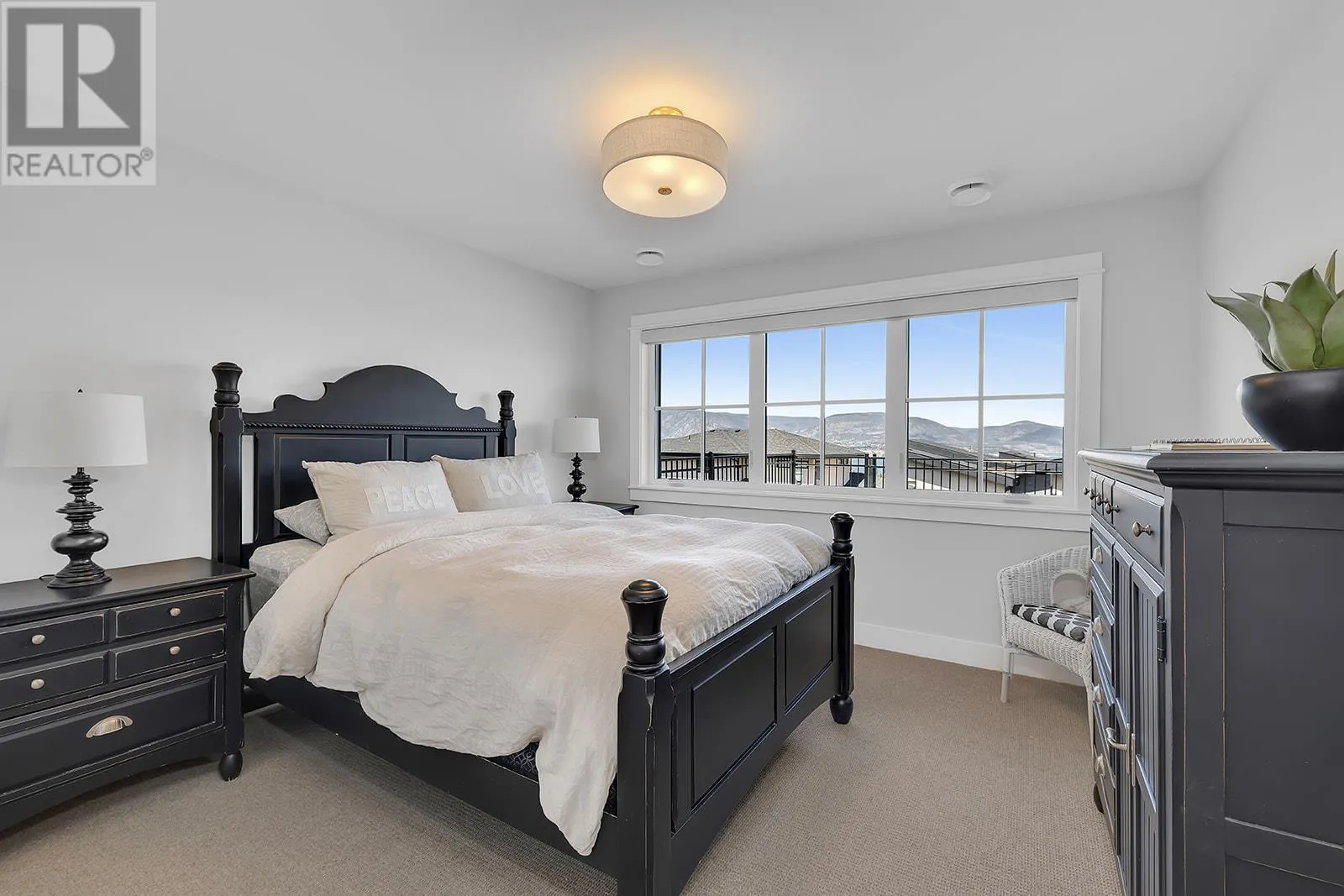 5670 Mountainside Court