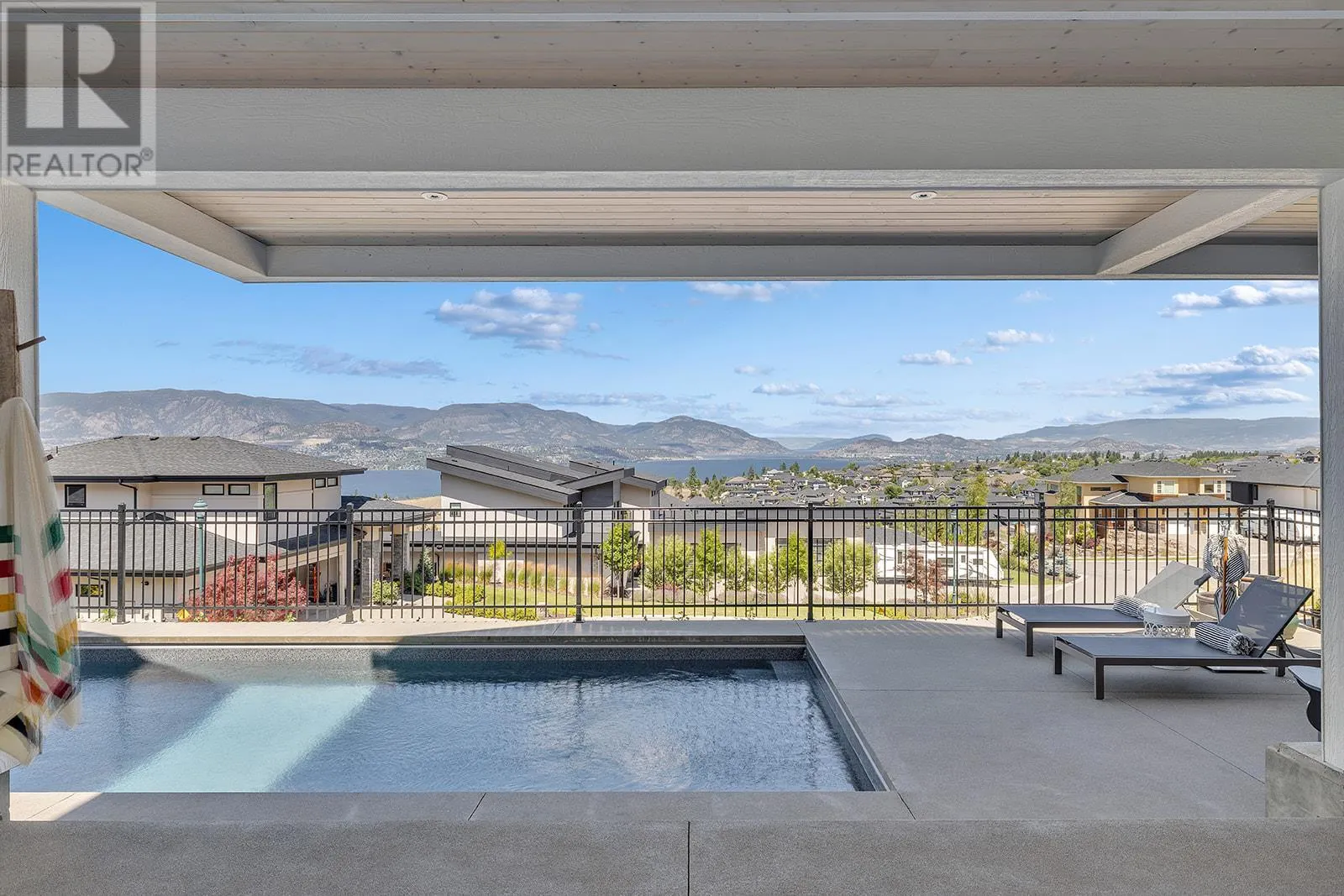 5670 Mountainside Court