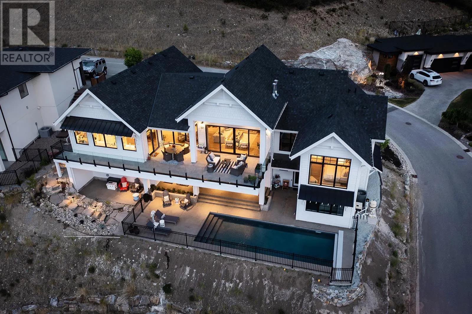5670 Mountainside Court