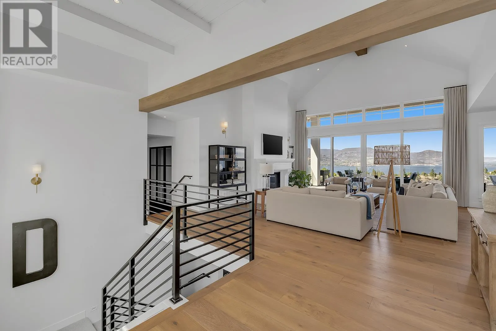 5670 Mountainside Court