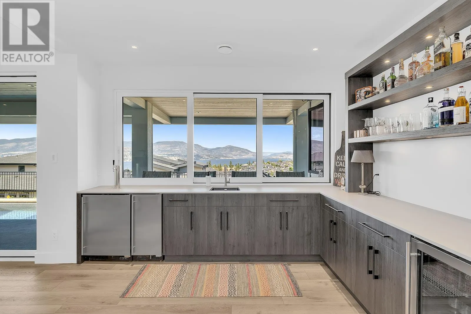 5670 Mountainside Court