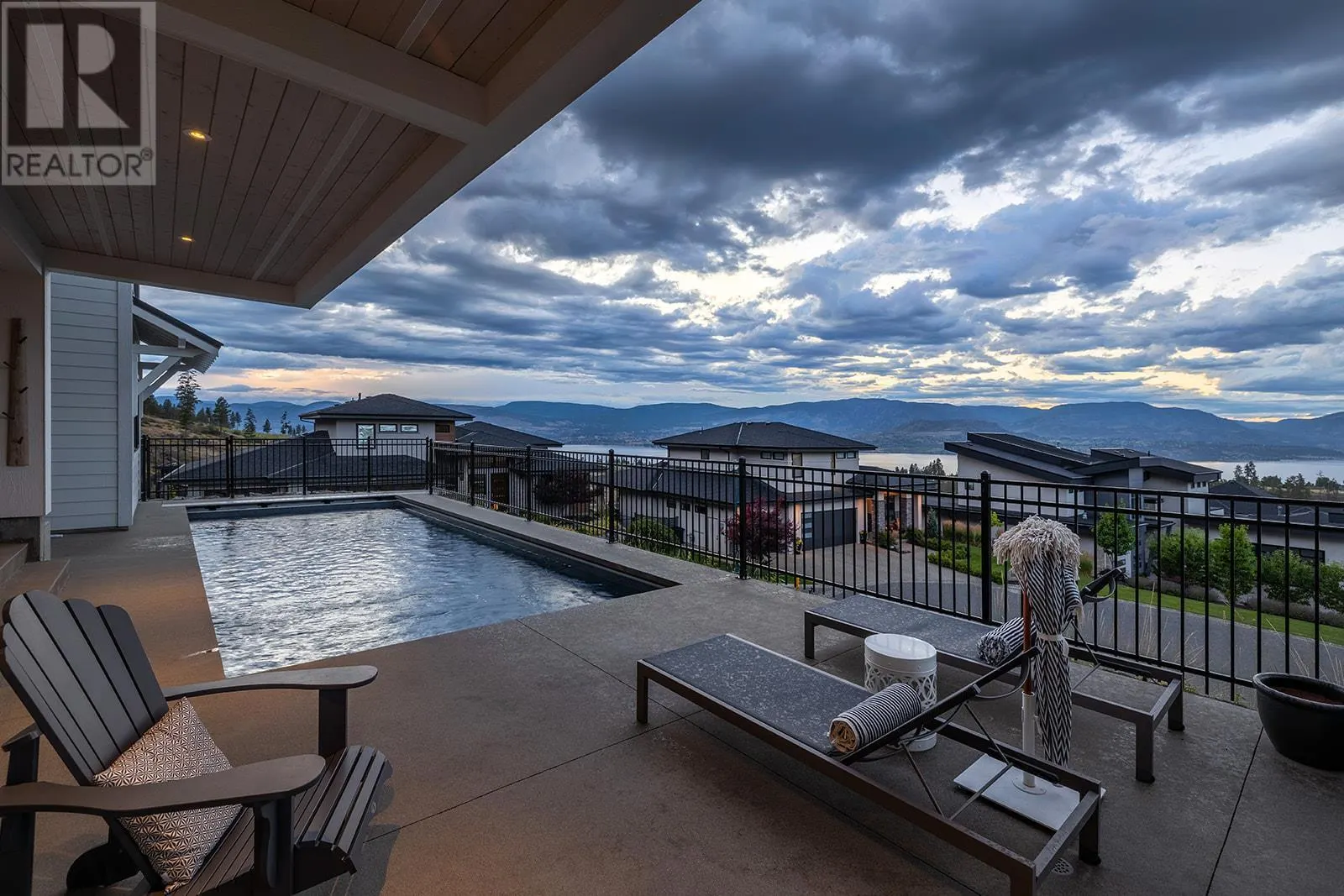 5670 Mountainside Court