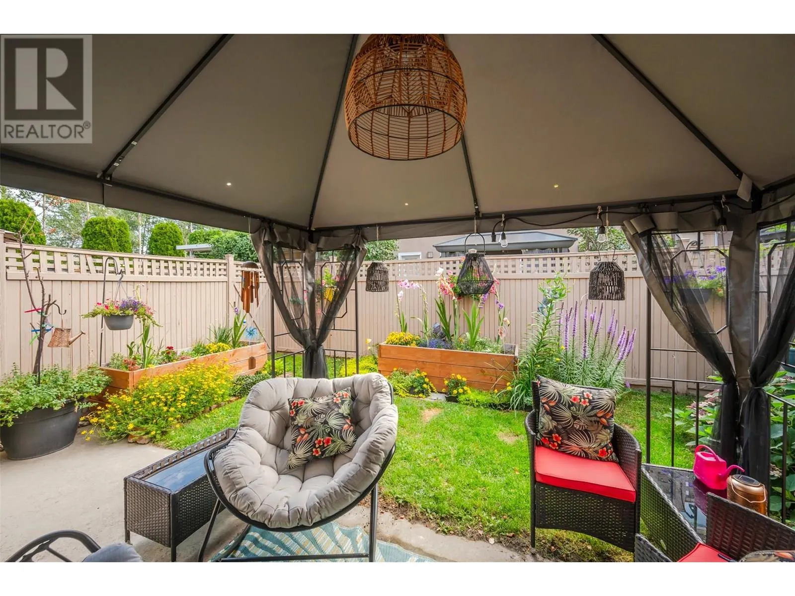 1742 Fairford Drive Unit# 102