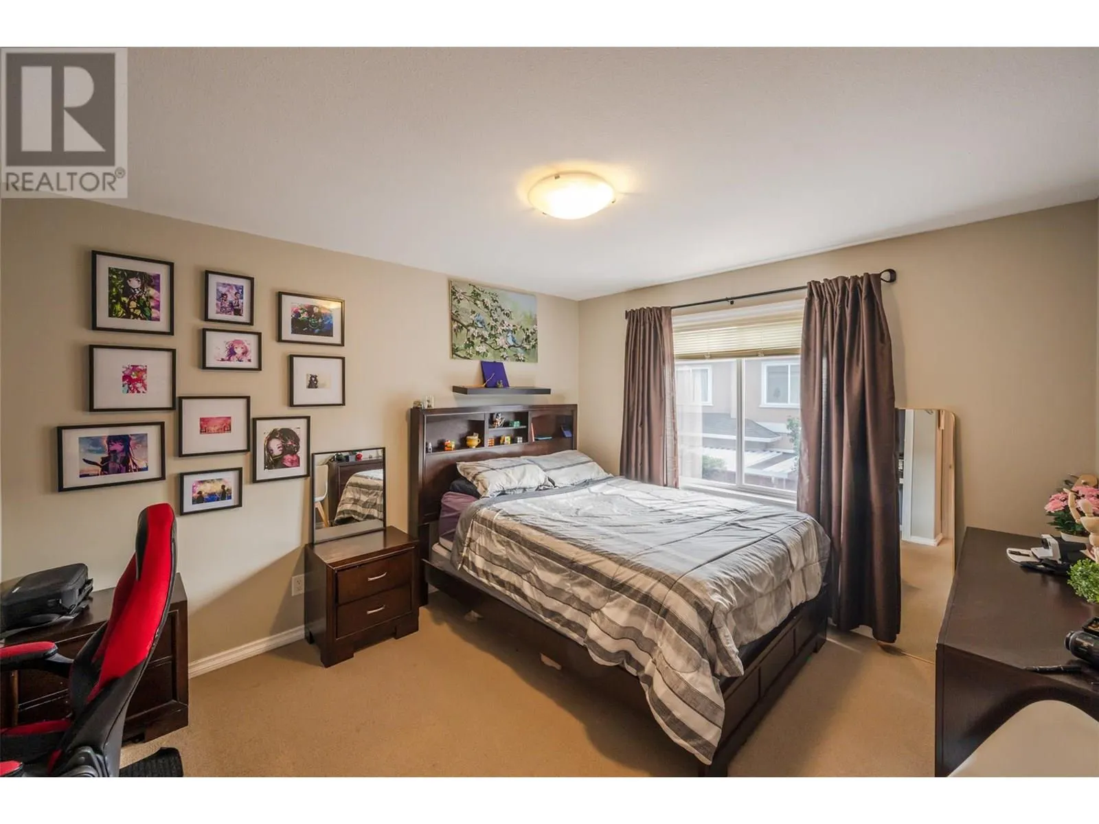 1742 Fairford Drive Unit# 102