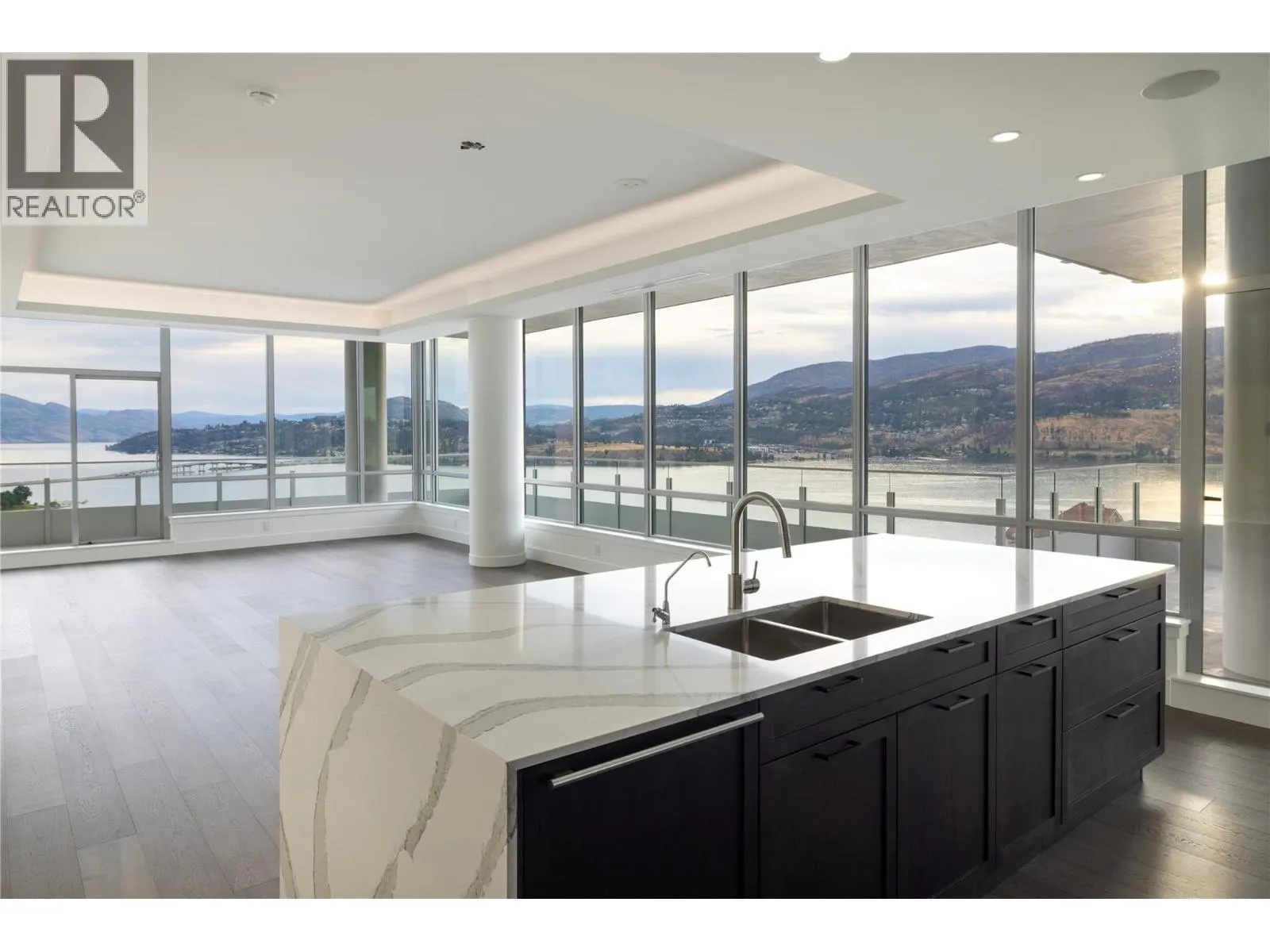 1181 Sunset Drive Unit# 2803