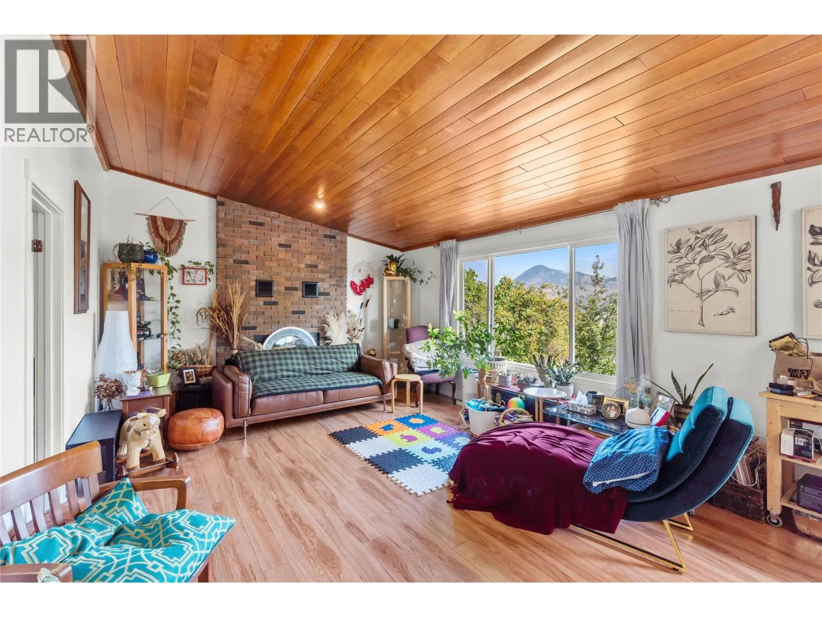 2356 NECHAKO Drive