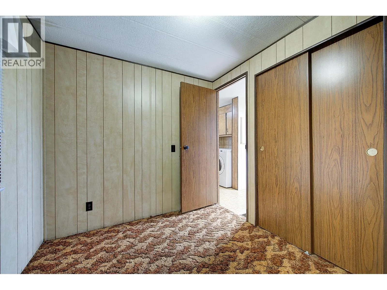 2001 97 Highway S Unit# 34