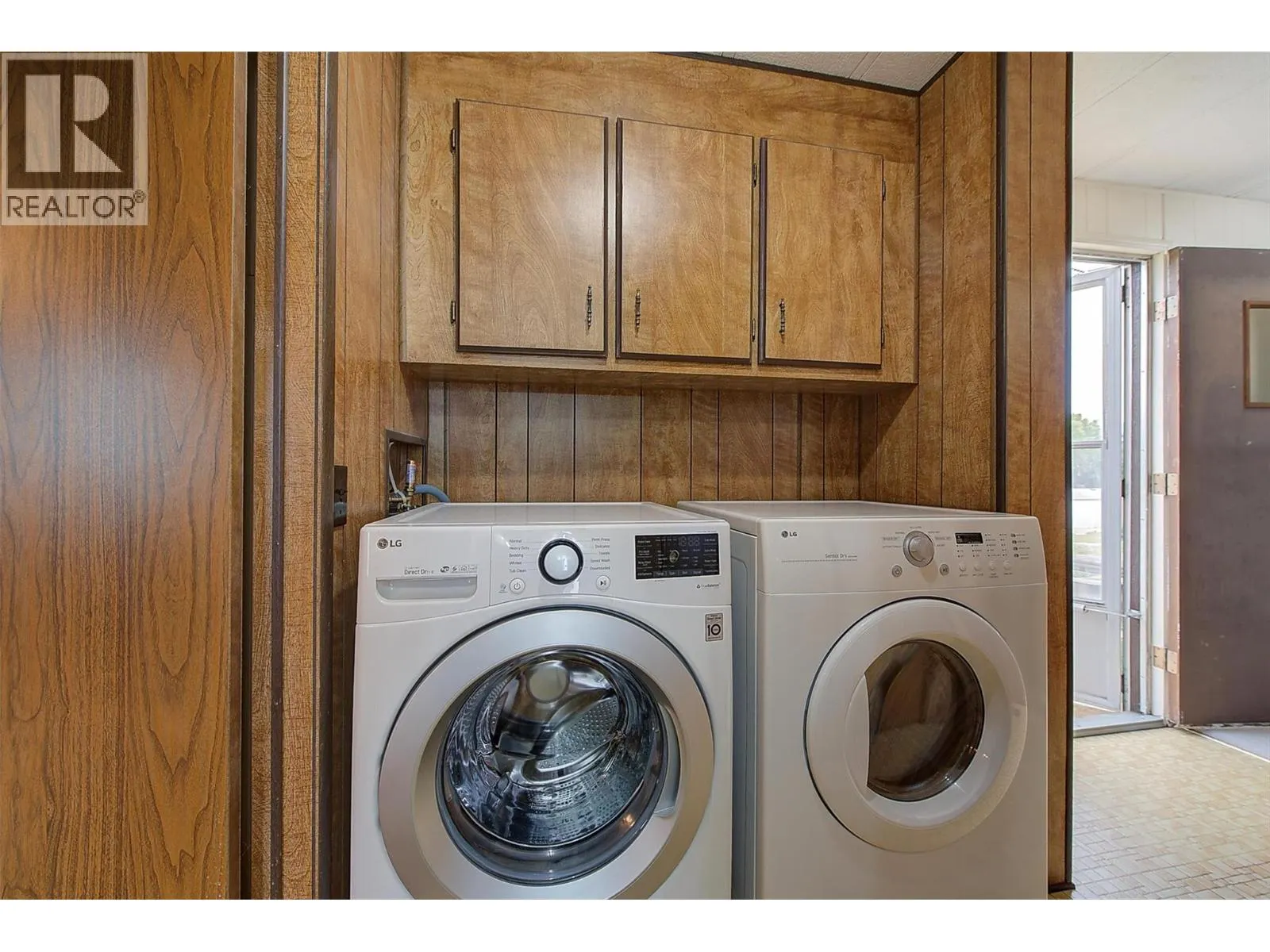 2001 97 Highway S Unit# 34