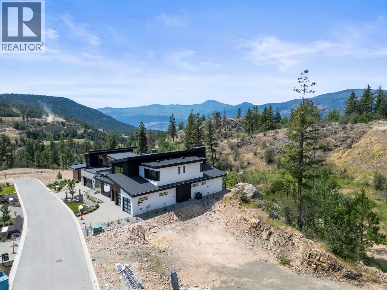 192 Wildsong Crescent