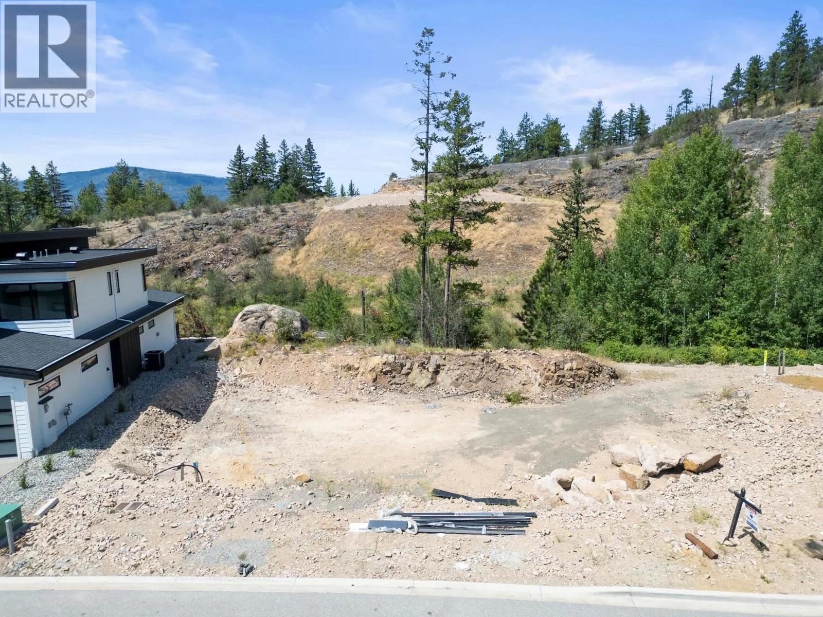 192 Wildsong Crescent