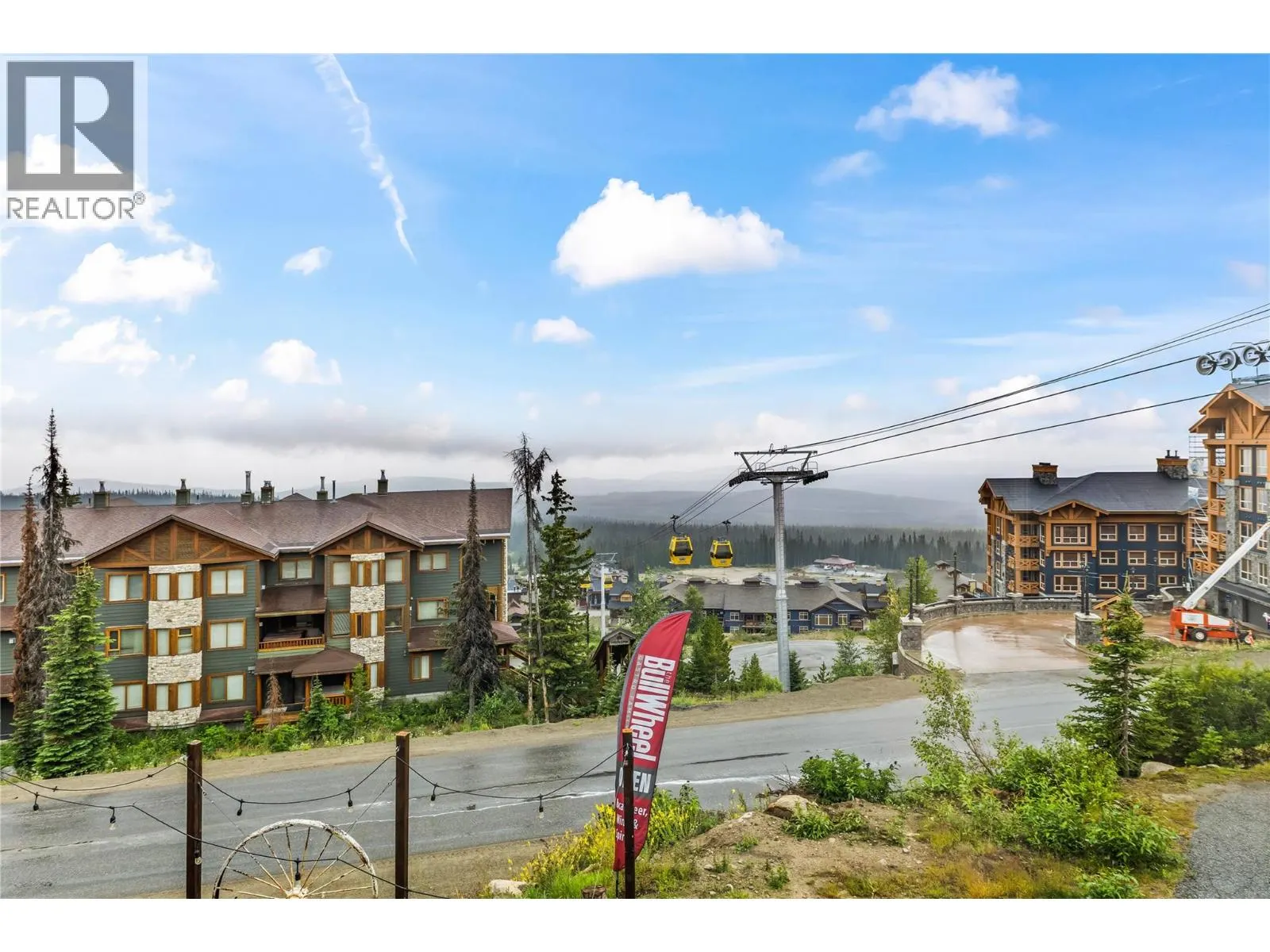 5275 Big White Road Unit# 202