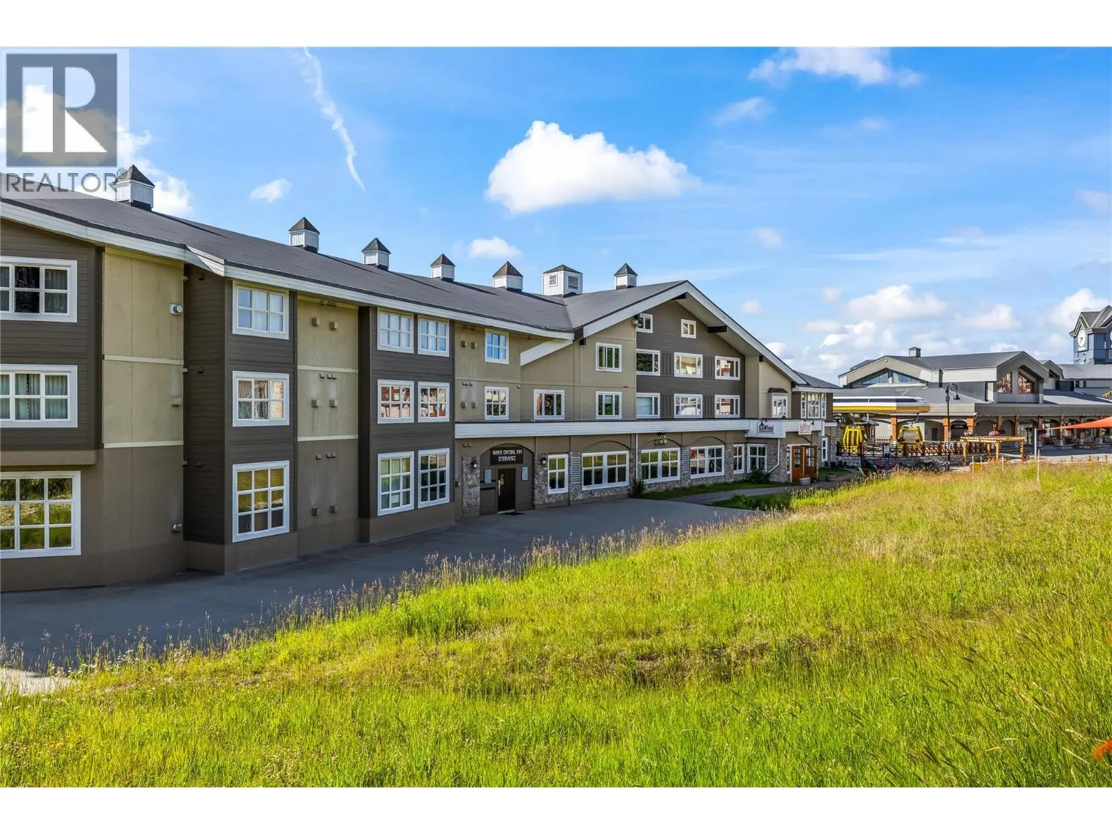 5275 Big White Road Unit# 202