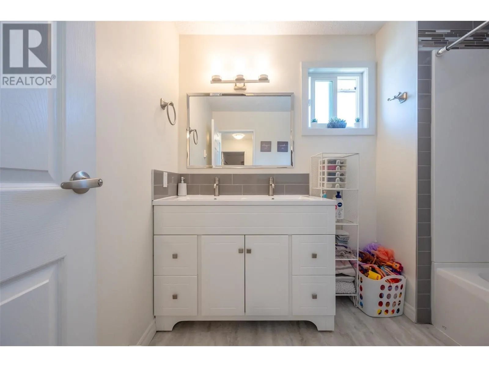 970 Oakville Street Unit# 105