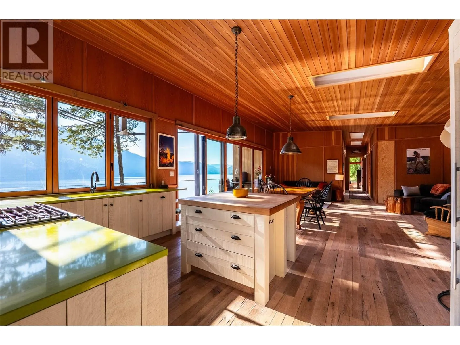 4360 Boat Access West Side