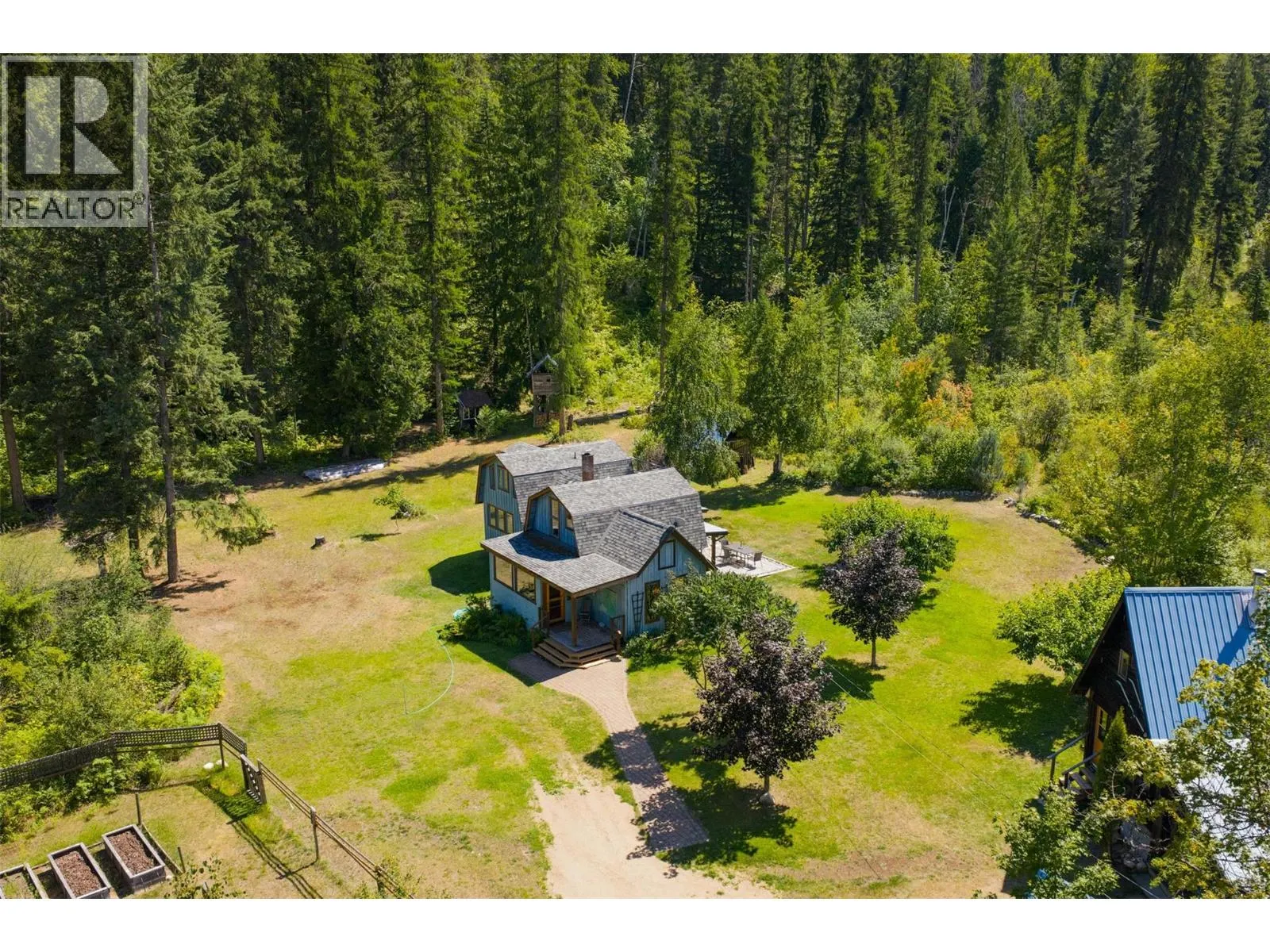 6042 Woodward Road