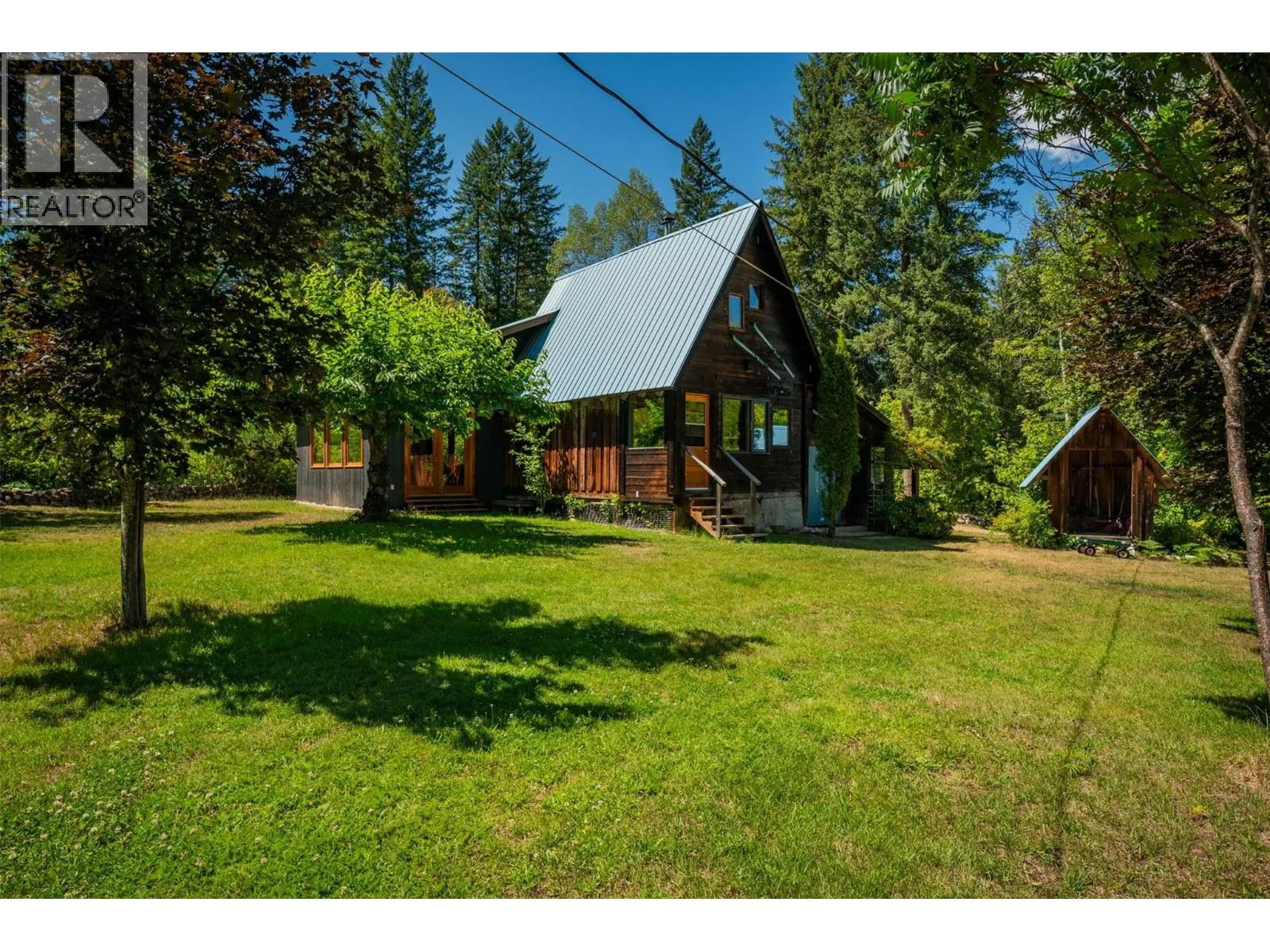 6042 Woodward Road