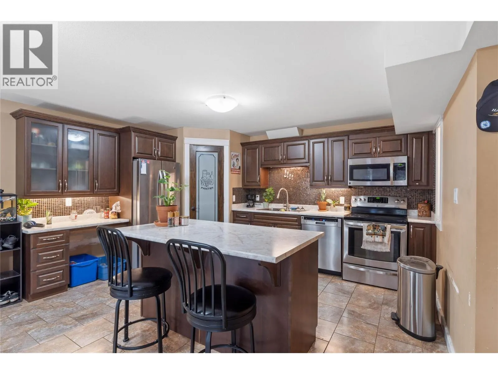 955 Stagecoach Drive