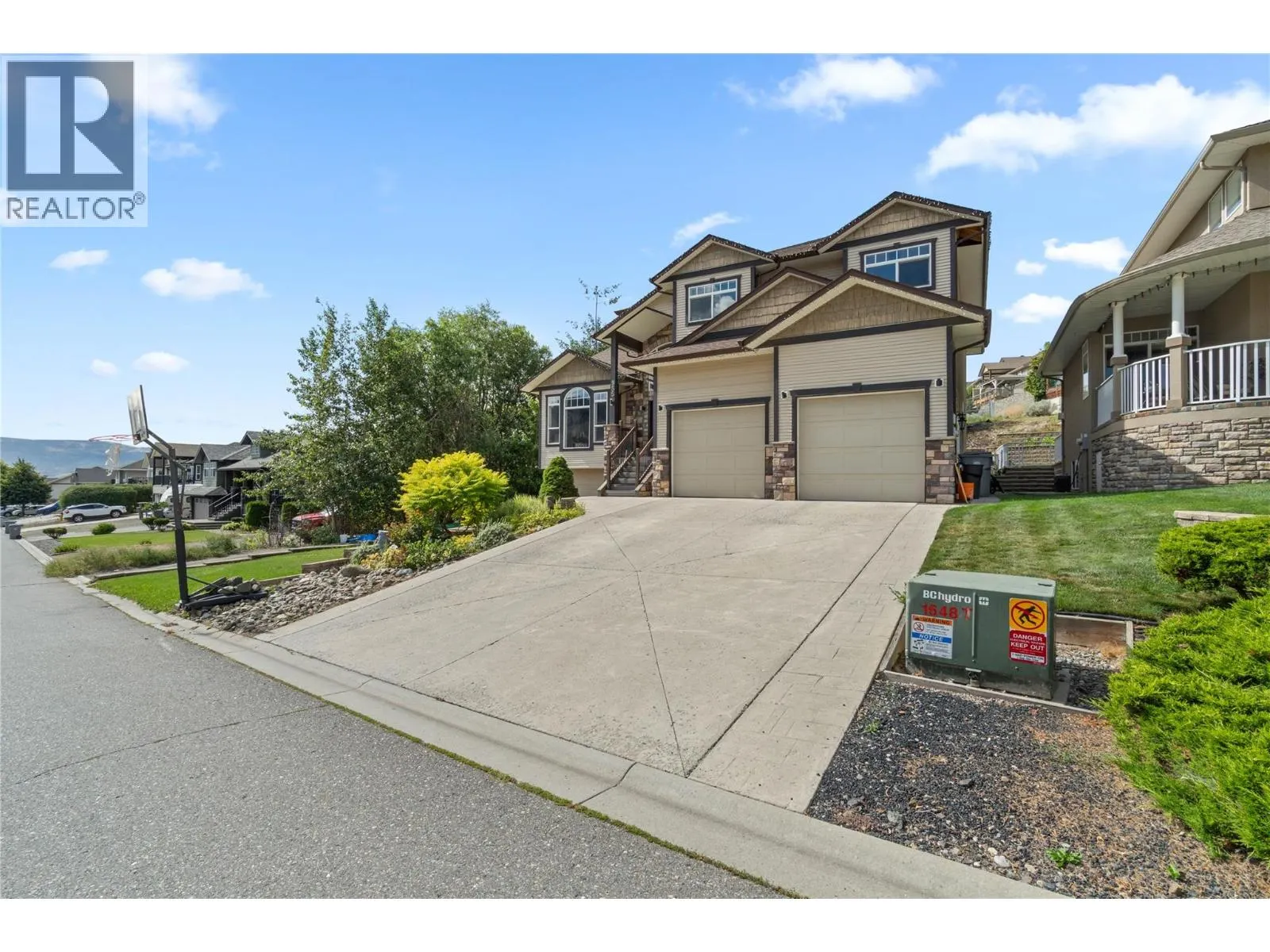 955 Stagecoach Drive