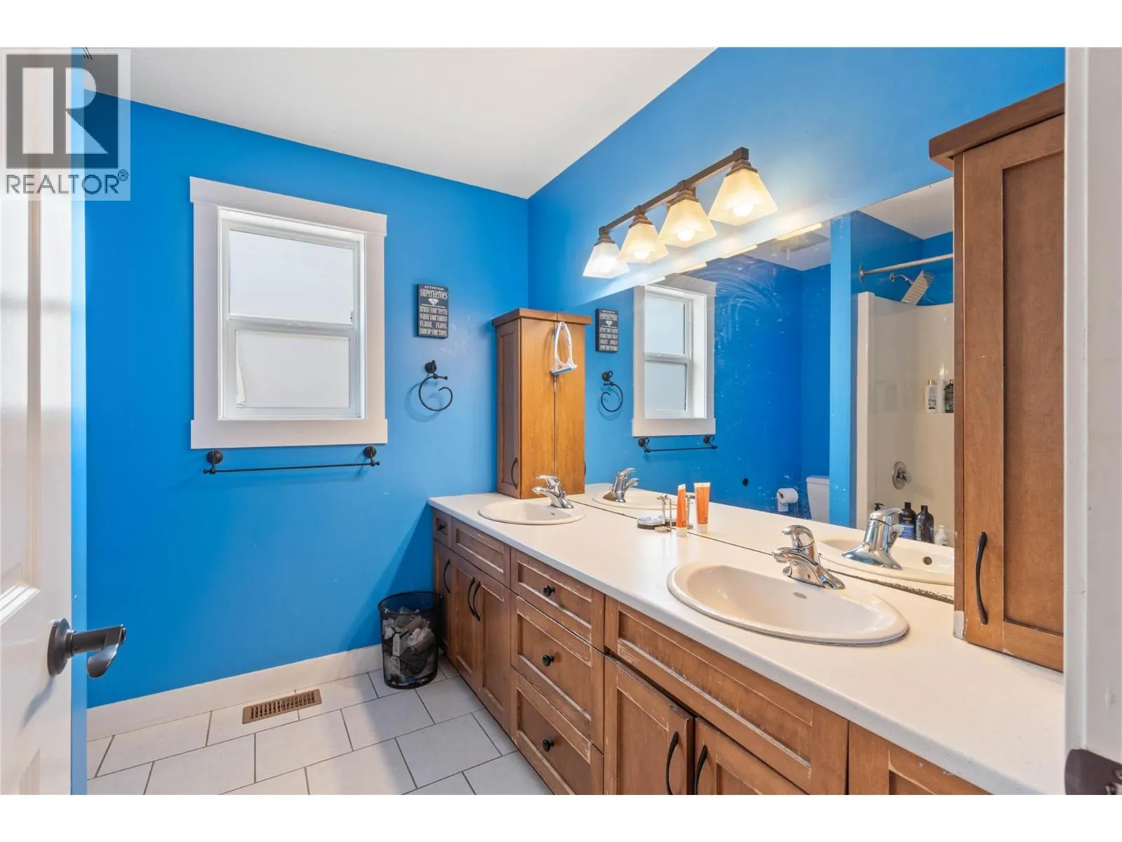 955 Stagecoach Drive