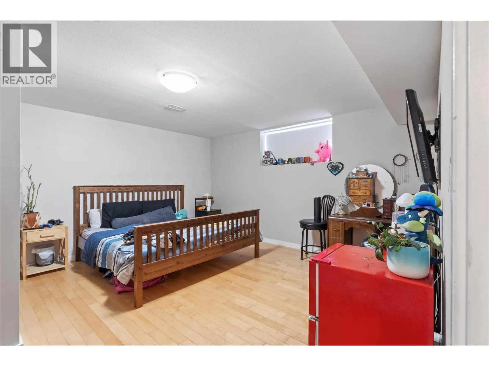 955 Stagecoach Drive