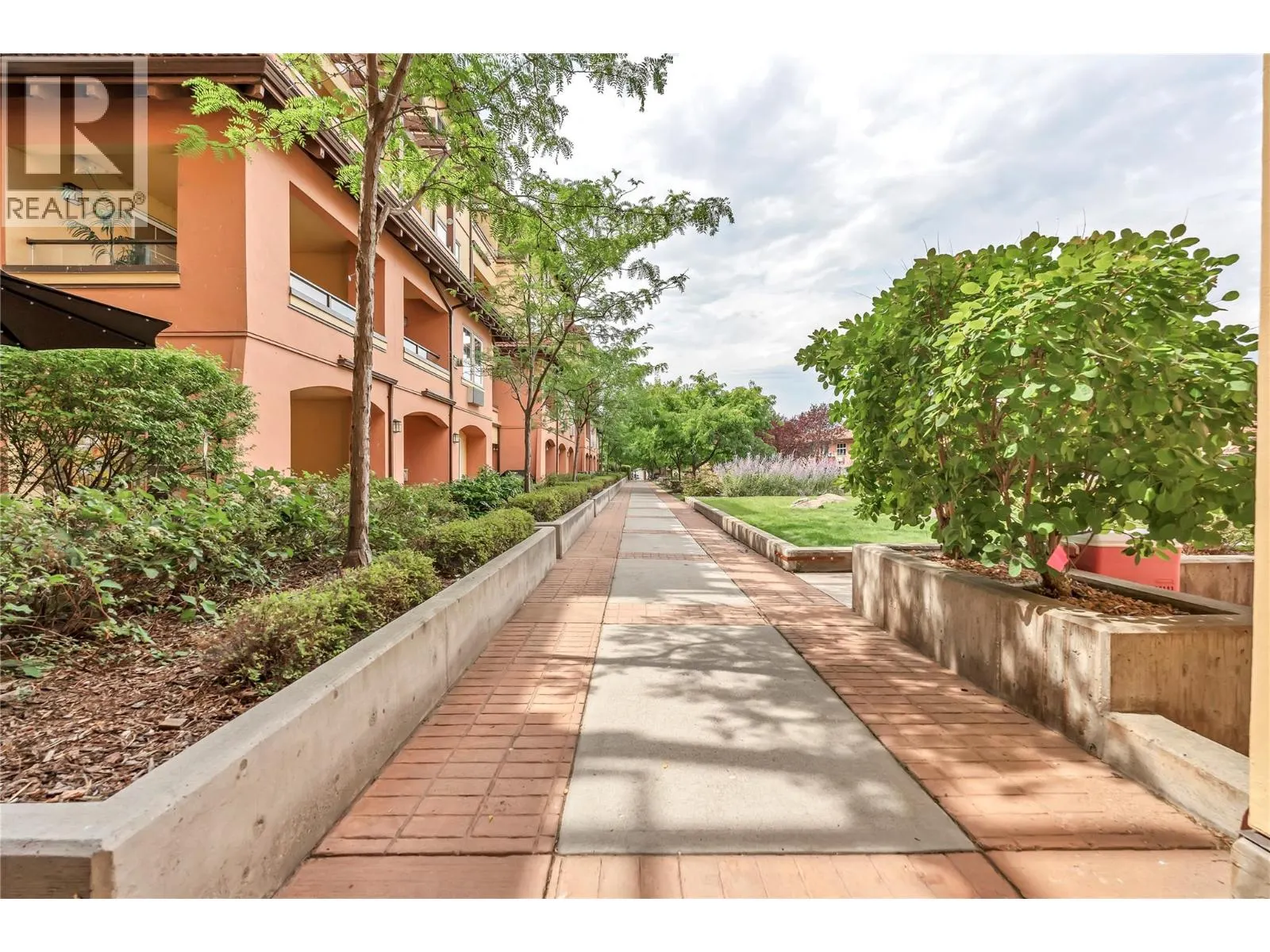7600 Cottonwood Drive Unit# 202