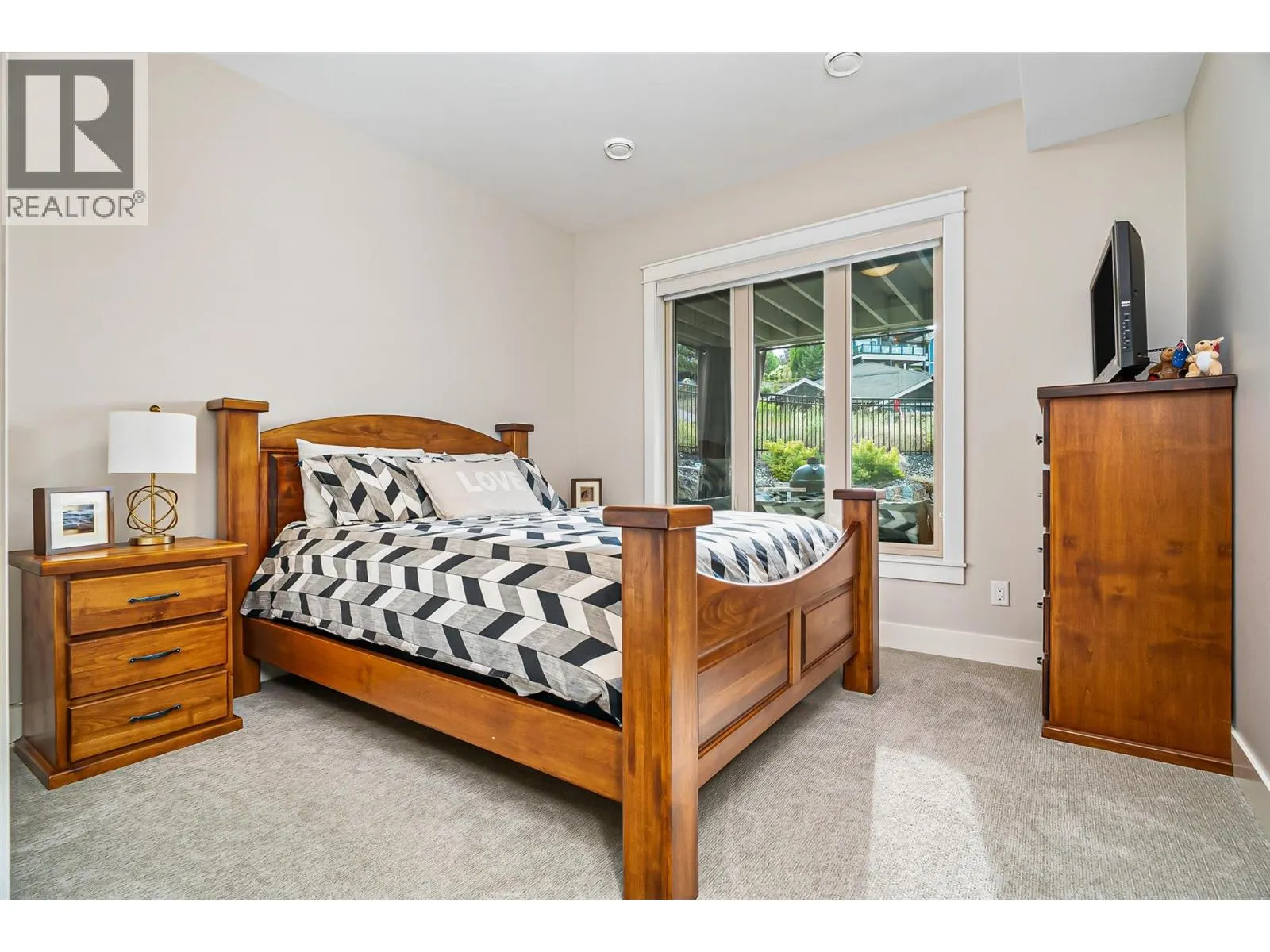 422 Longspoon Place