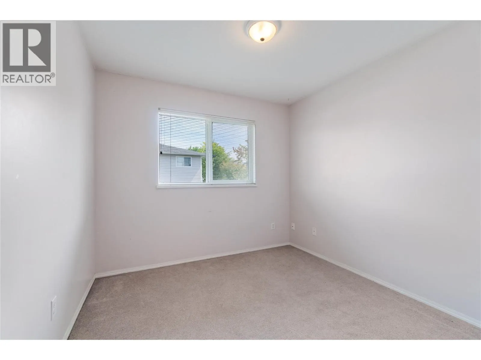 2951 11 Avenue NE Unit# 5