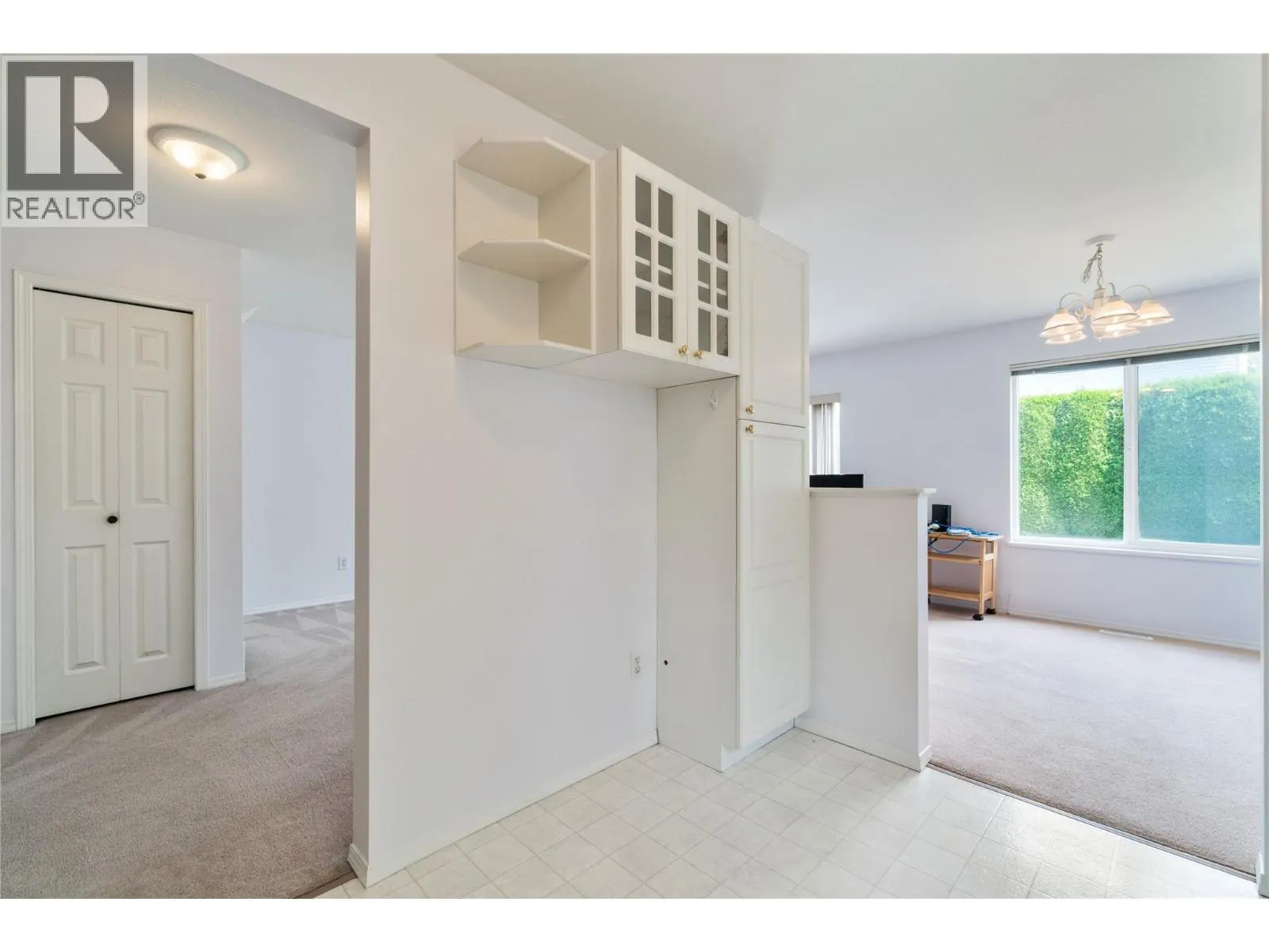 2951 11 Avenue NE Unit# 5