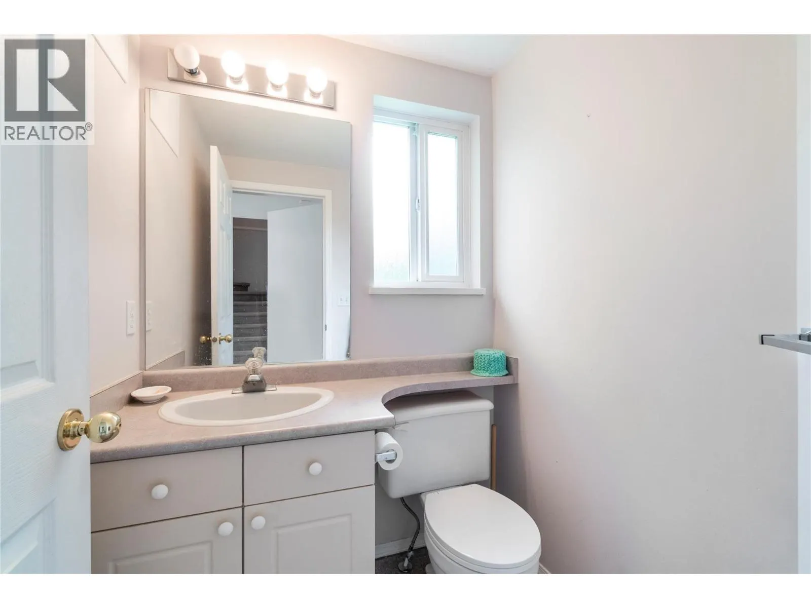 2951 11 Avenue NE Unit# 5