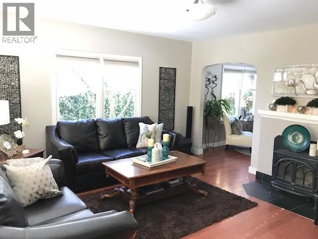 258 Riverside Avenue