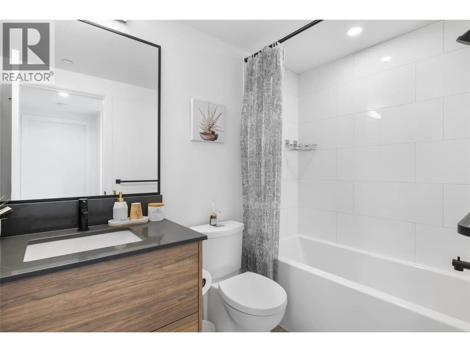 1471 St Paul Street Unit# 1608