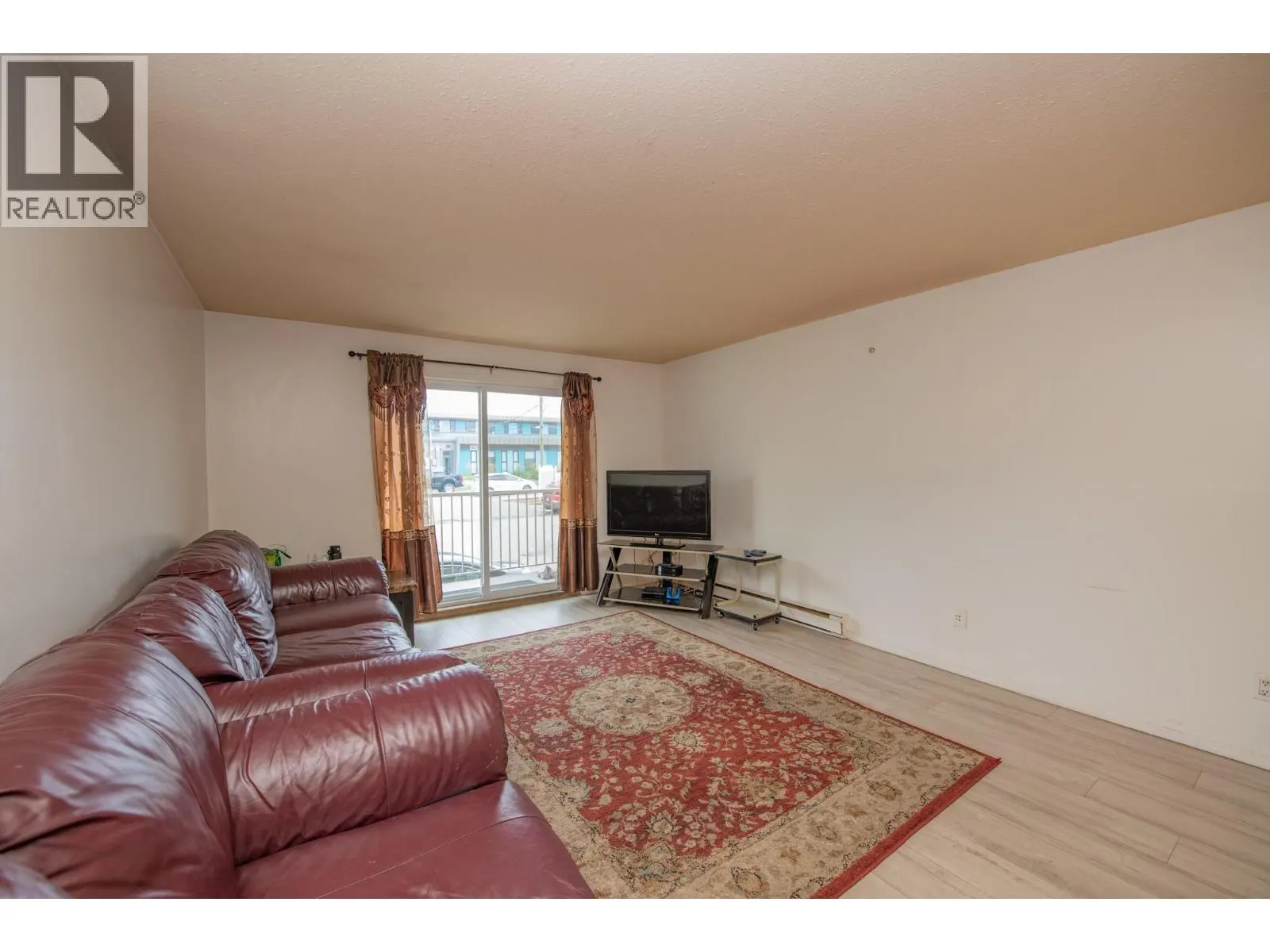 3304 35 Avenue Unit# 214