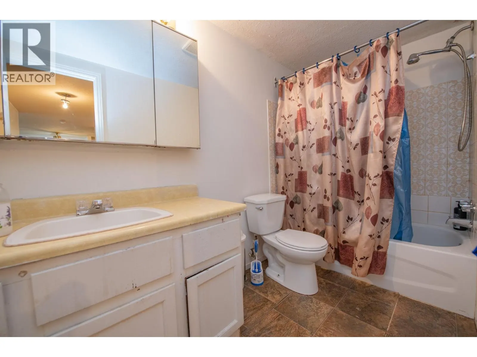 3304 35 Avenue Unit# 214
