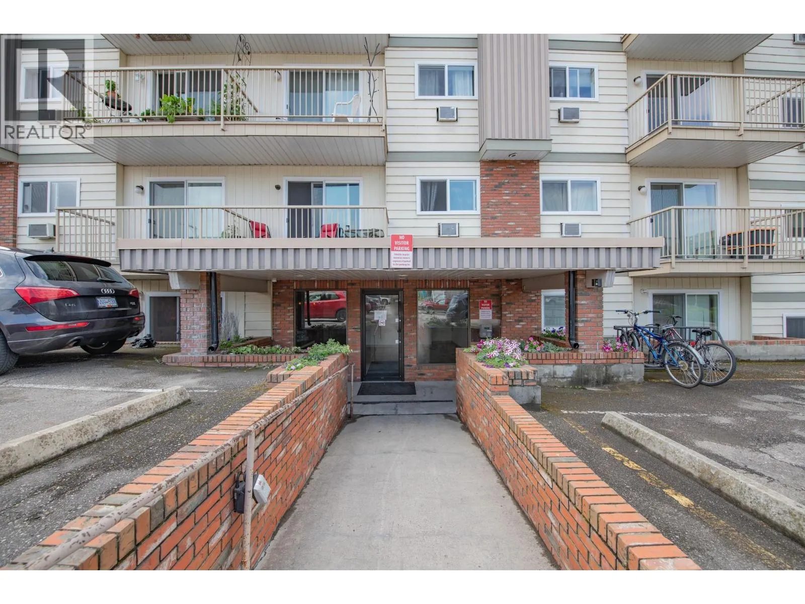 3304 35 Avenue Unit# 214