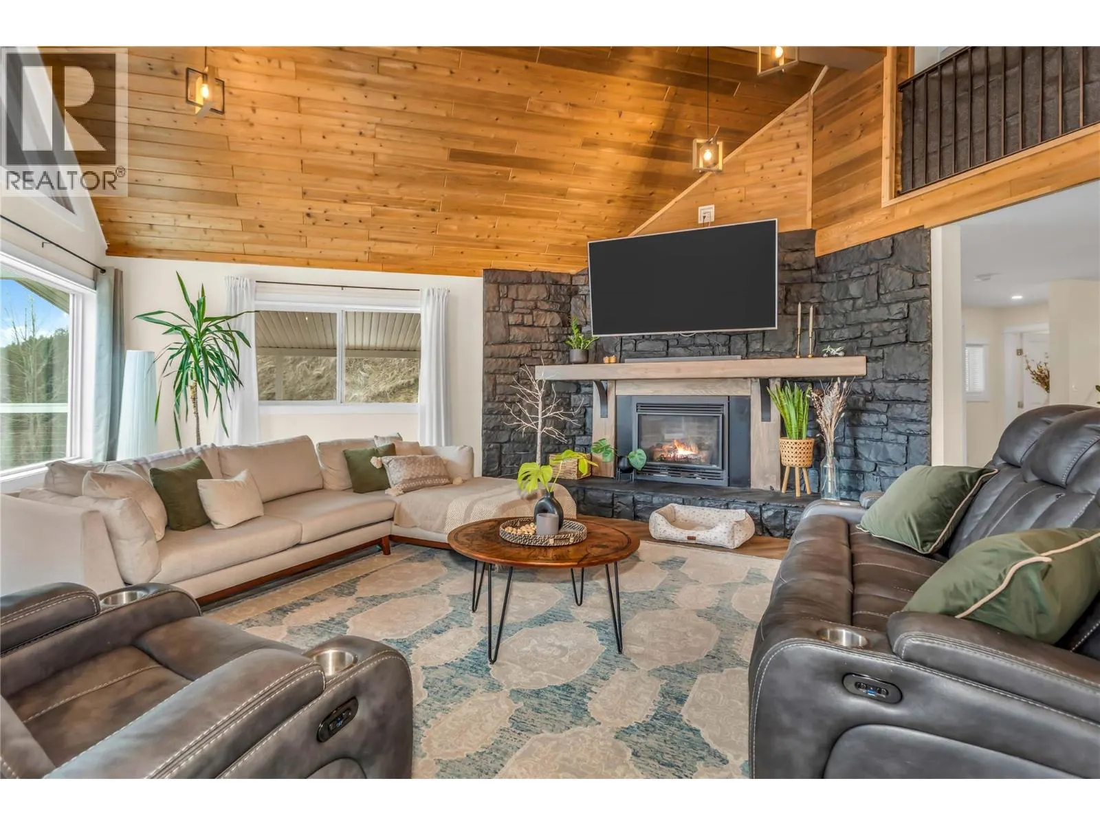 2621 Salmon River Road