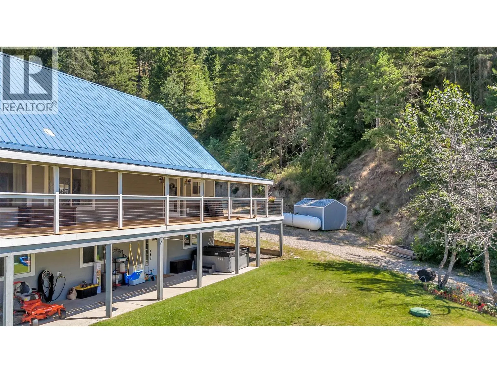 2621 Salmon River Road