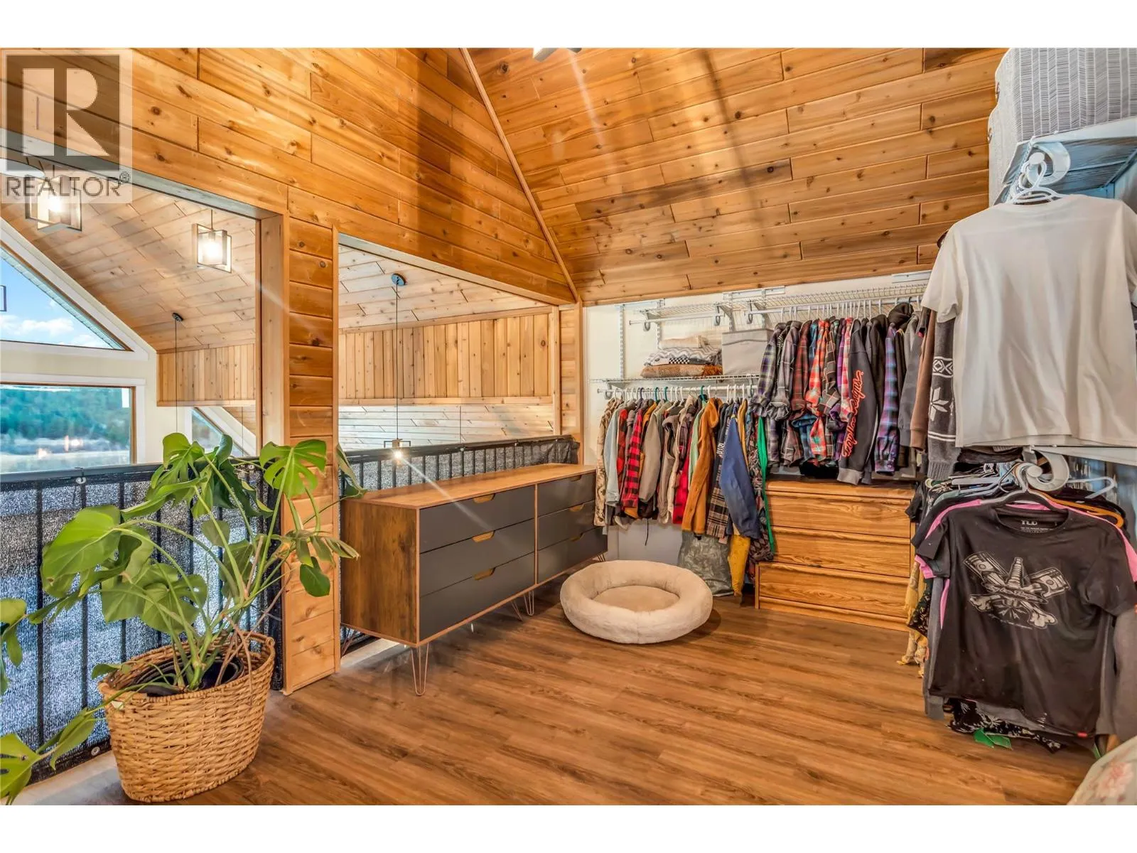 2621 Salmon River Road