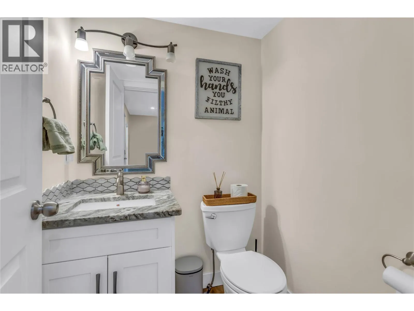 2621 Salmon River Road