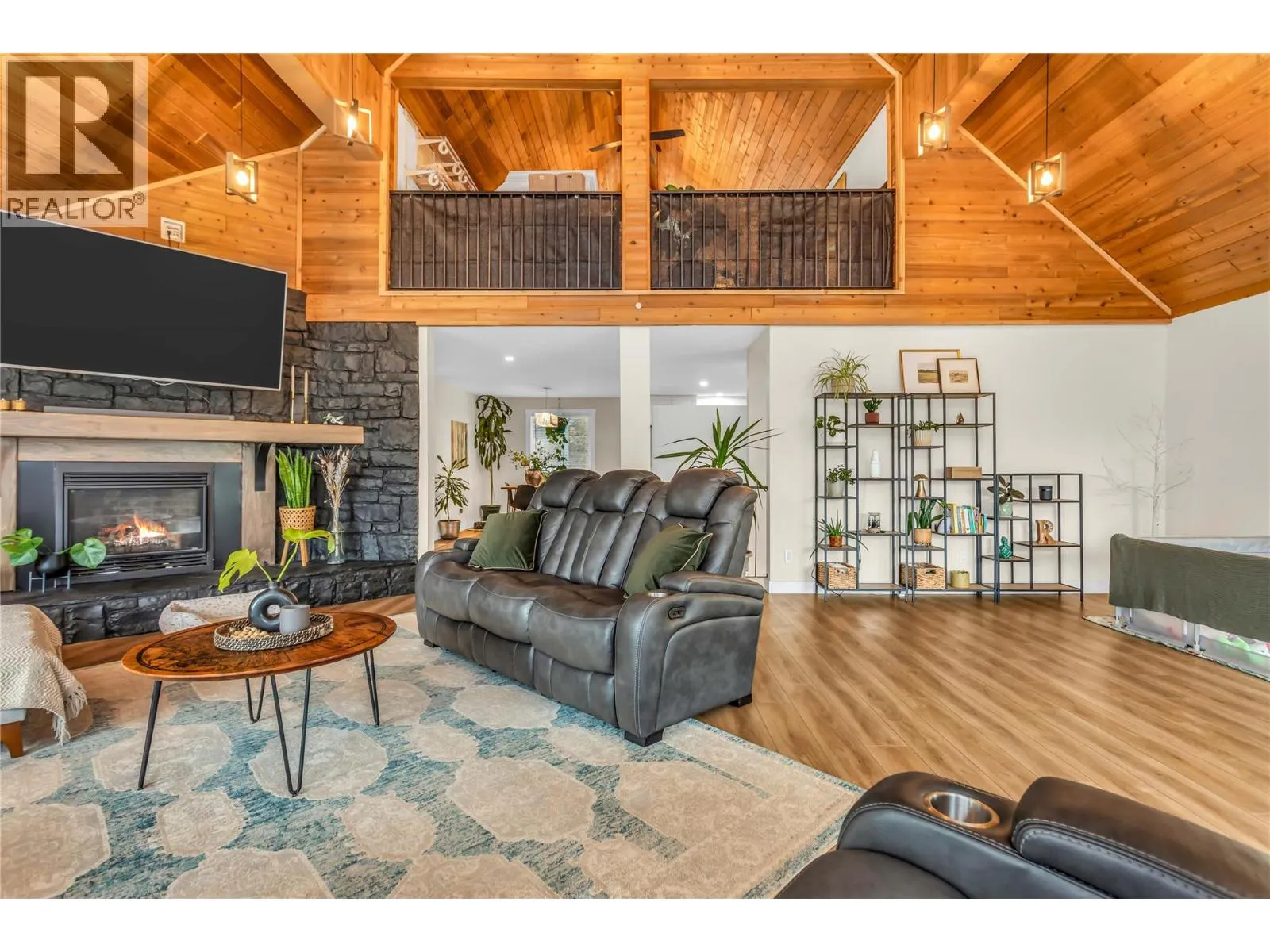 2621 Salmon River Road