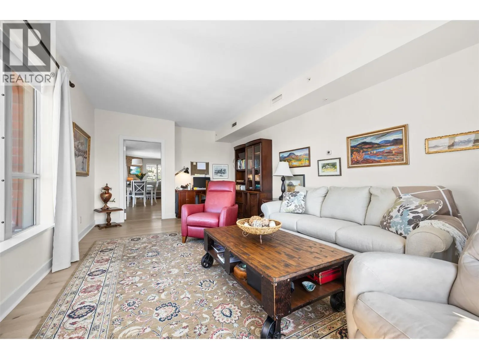 1160 Bernard Avenue Unit# 1109