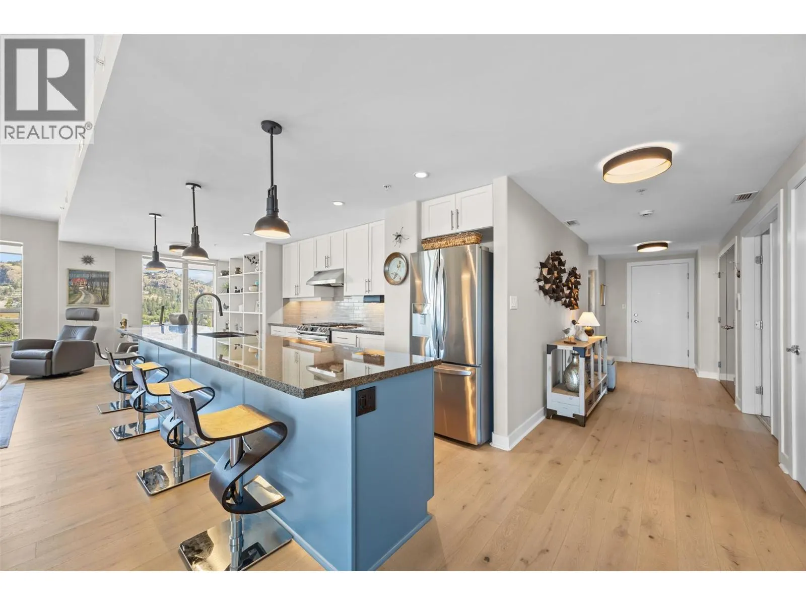 1160 Bernard Avenue Unit# 1109