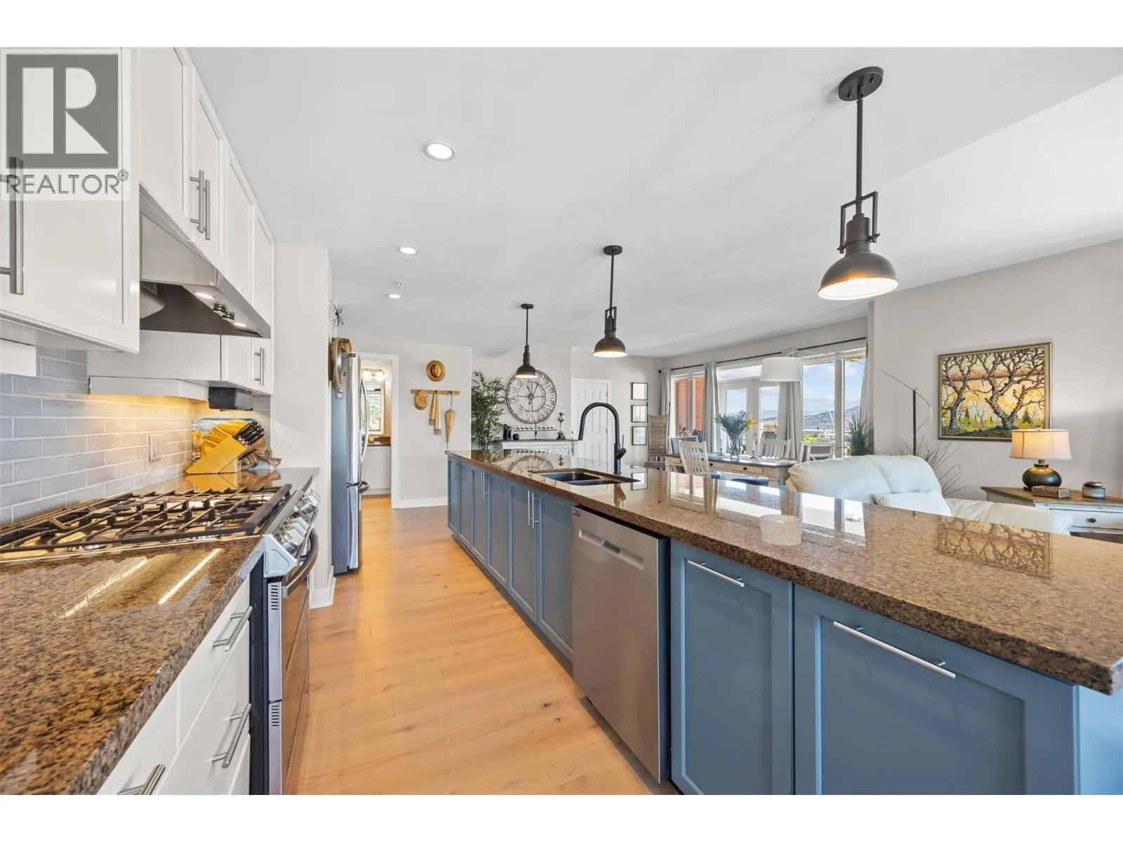 1160 Bernard Avenue Unit# 1109