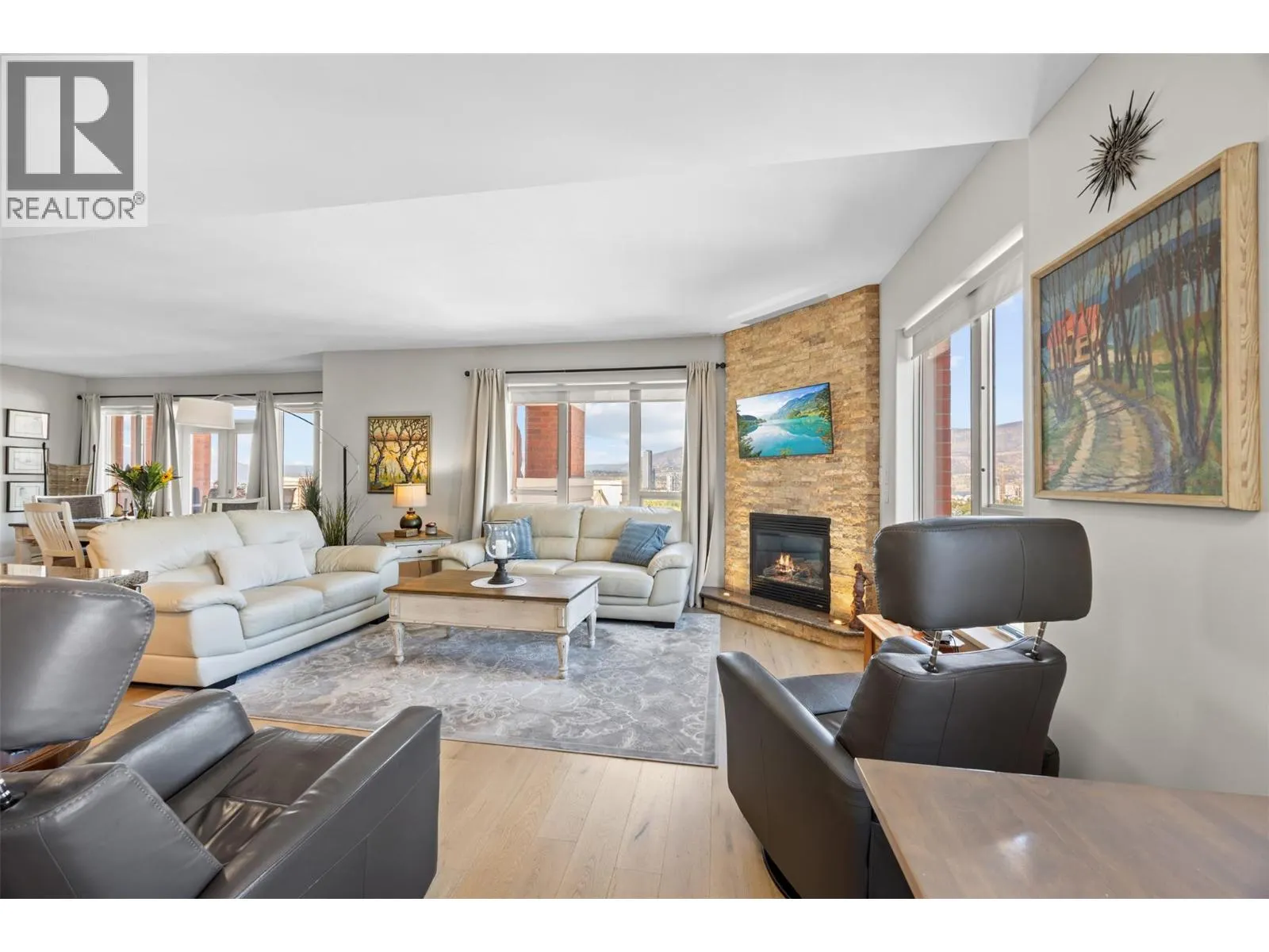 1160 Bernard Avenue Unit# 1109