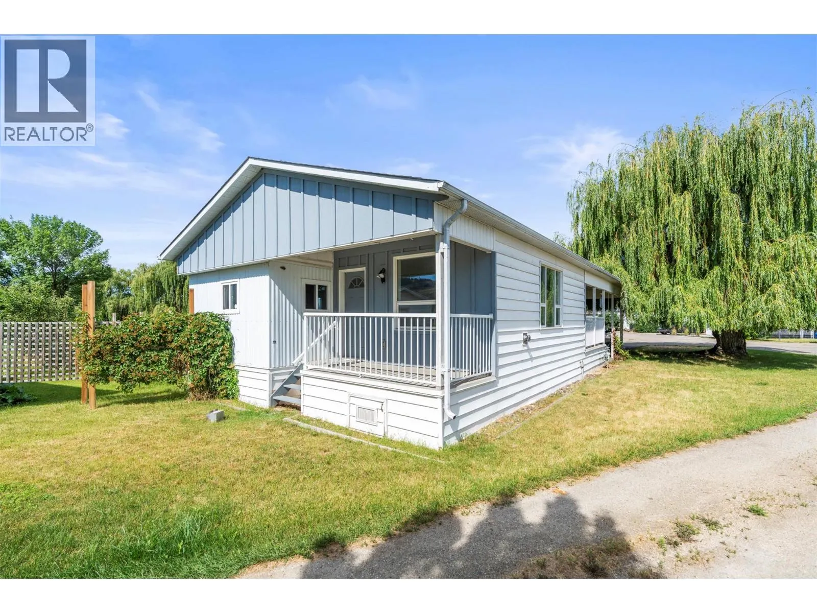 2727 Lakeshore Road Unit# 101
