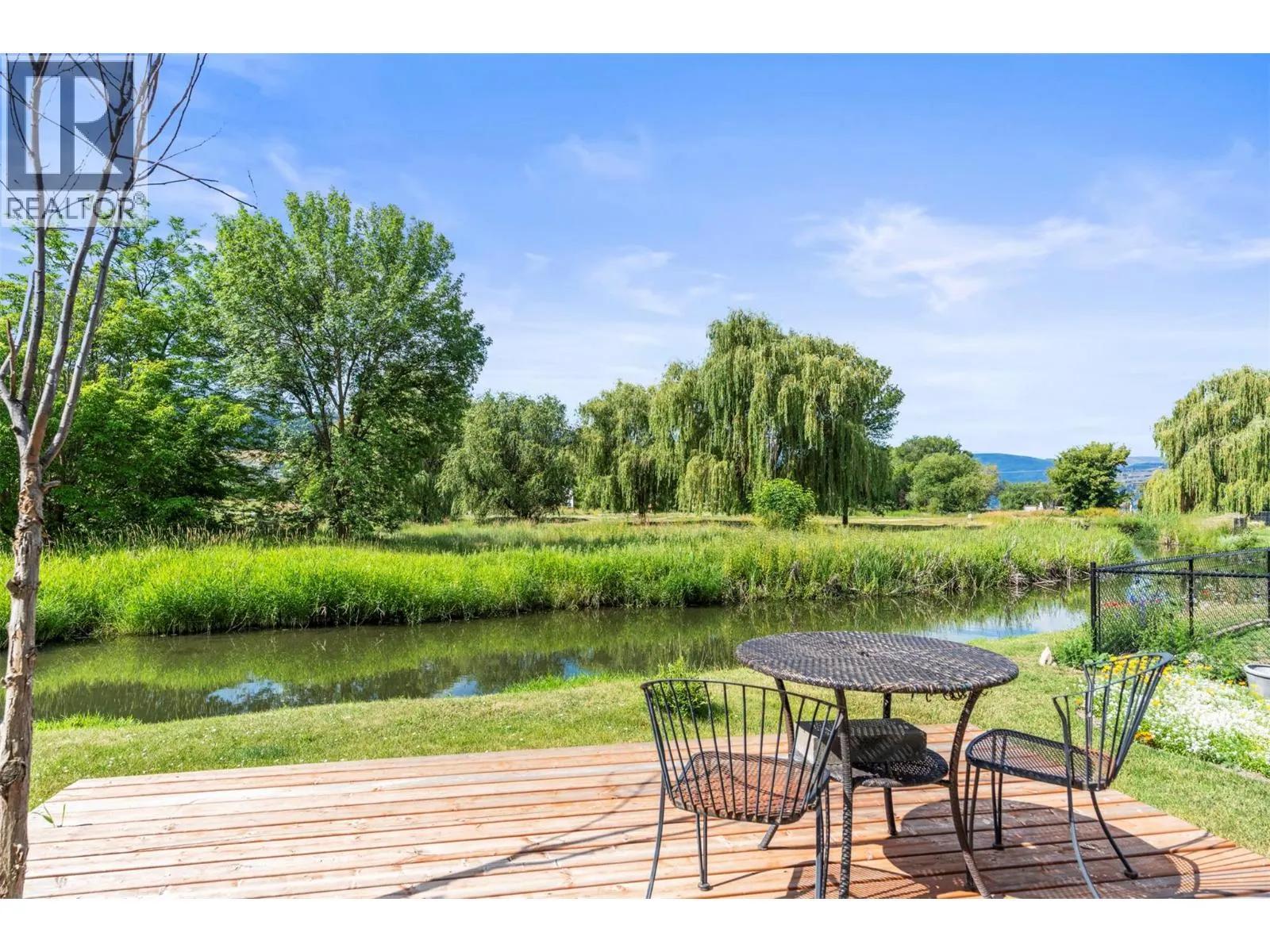2727 Lakeshore Road Unit# 101