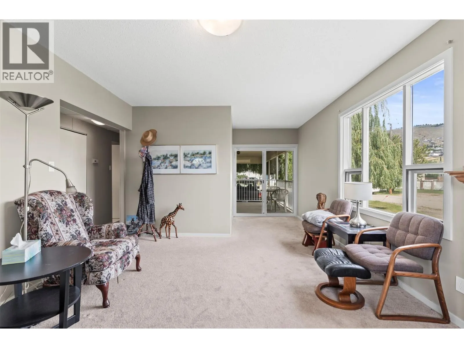 2727 Lakeshore Road Unit# 101