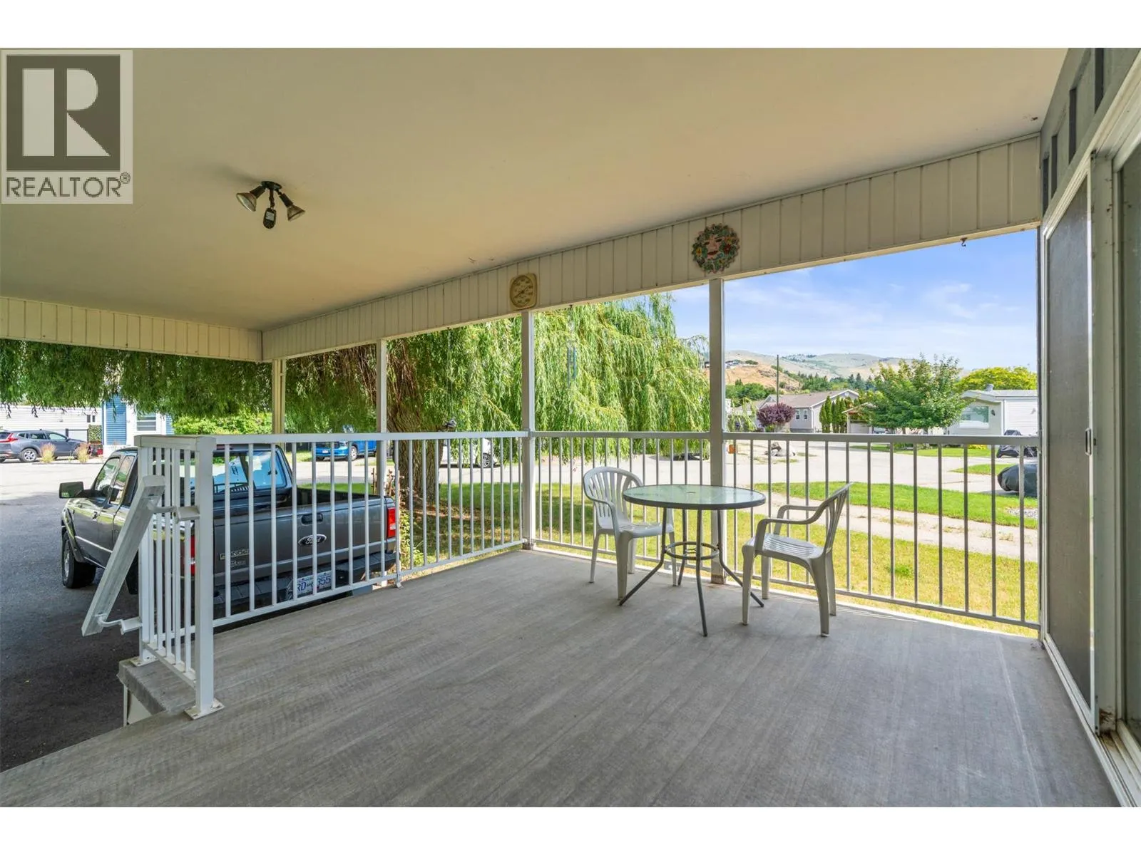 2727 Lakeshore Road Unit# 101