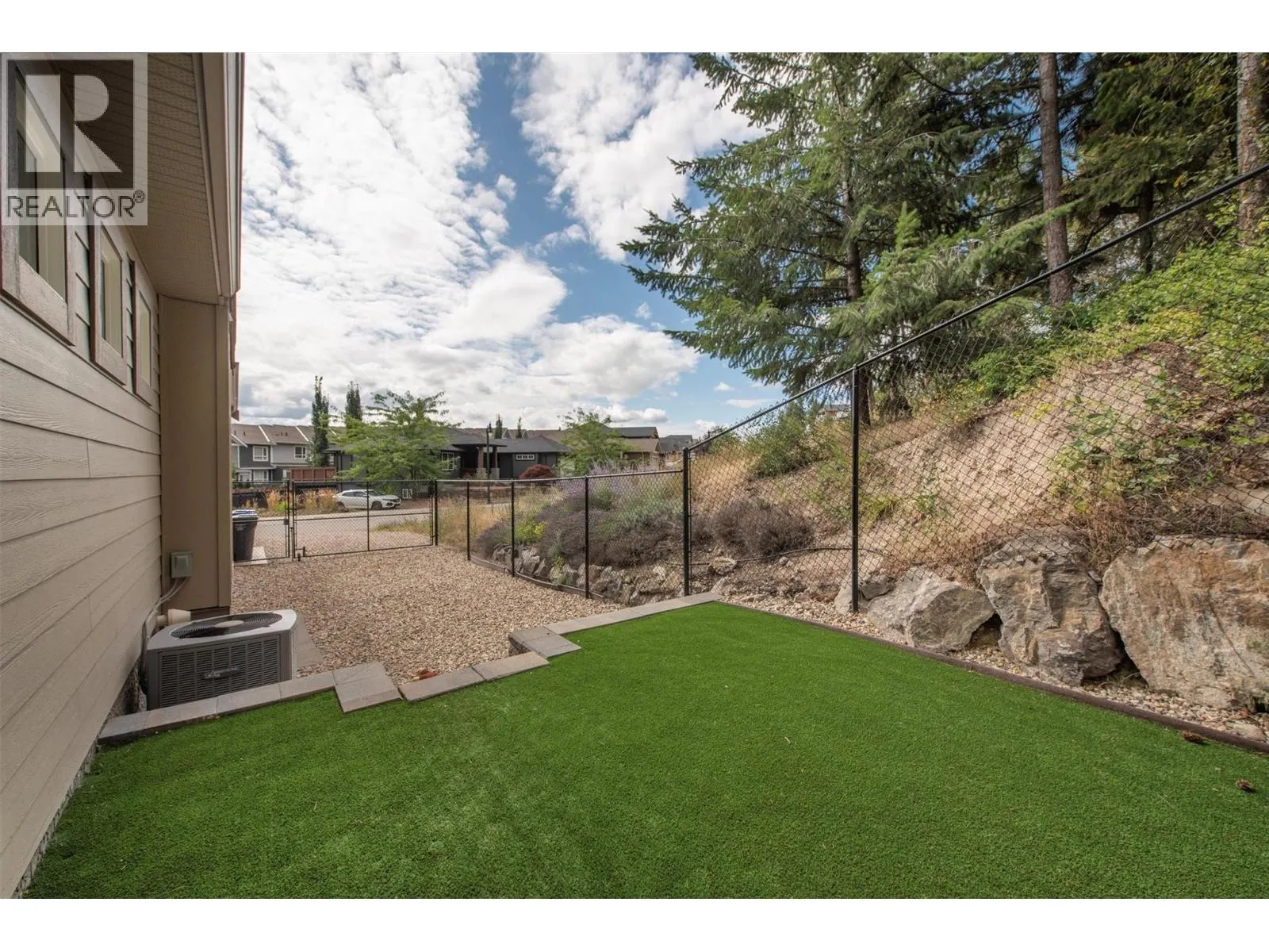 13130 Shoreline Drive