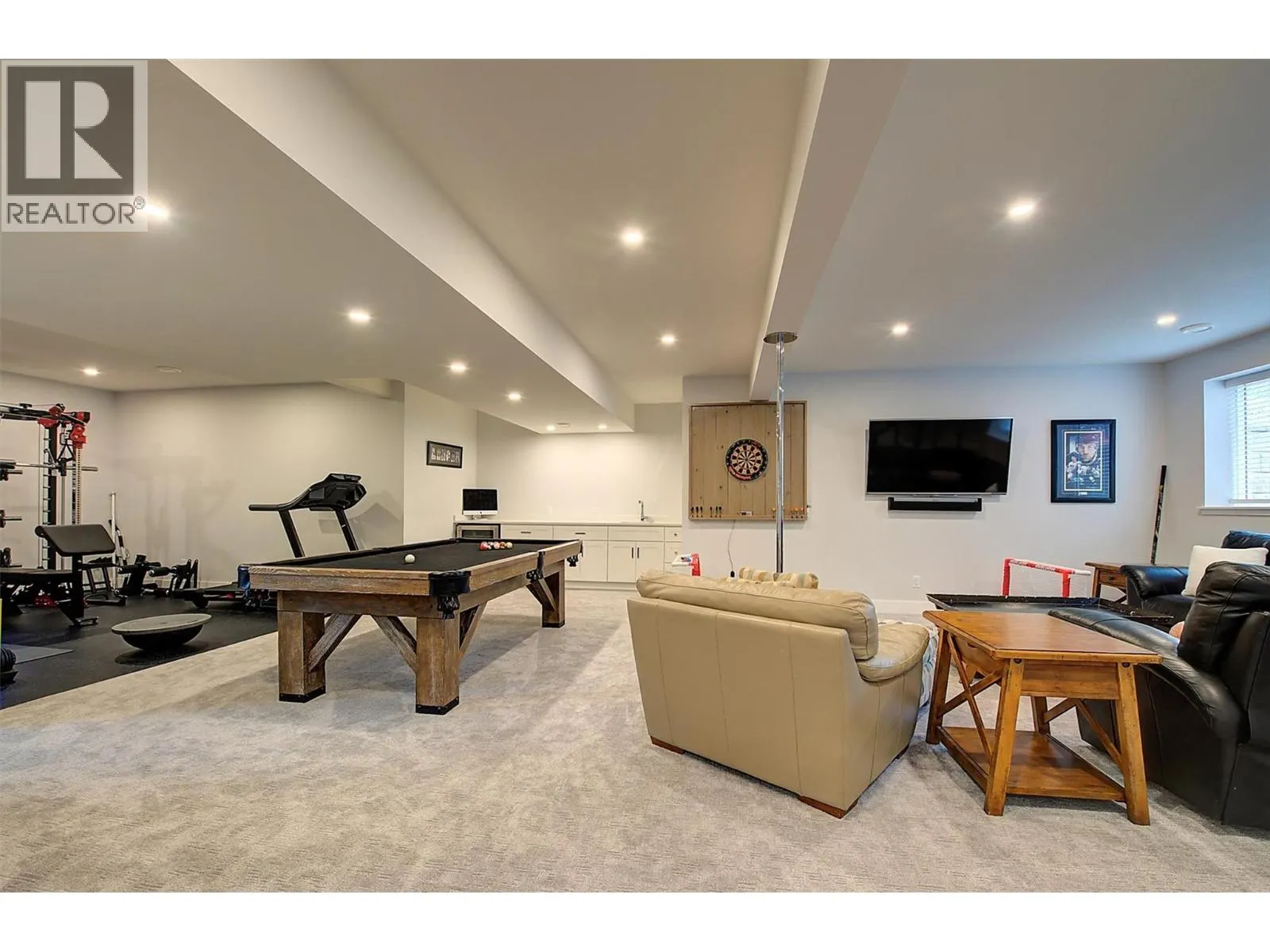 13130 Shoreline Drive